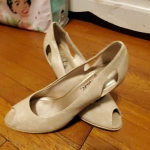 Life stride ladies shoes